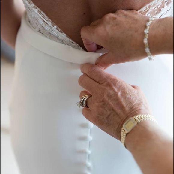 Martina Liana, 823 wedding dress - Picture 3 of 16